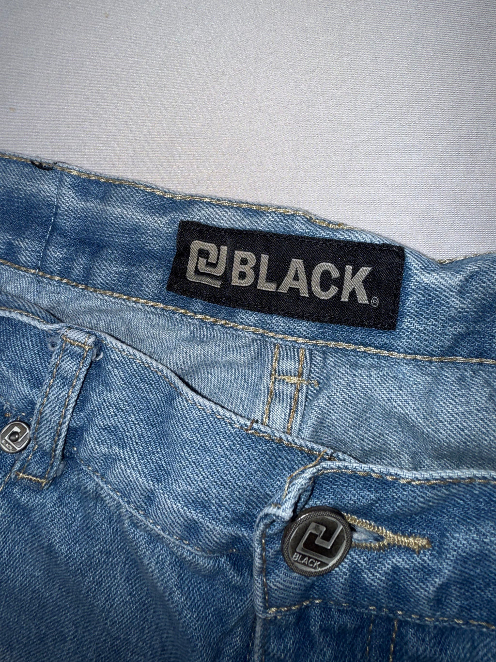 BLACK Men's Distressed Denim Jeans 34x30 Light Wash Ripped Fashion Pants