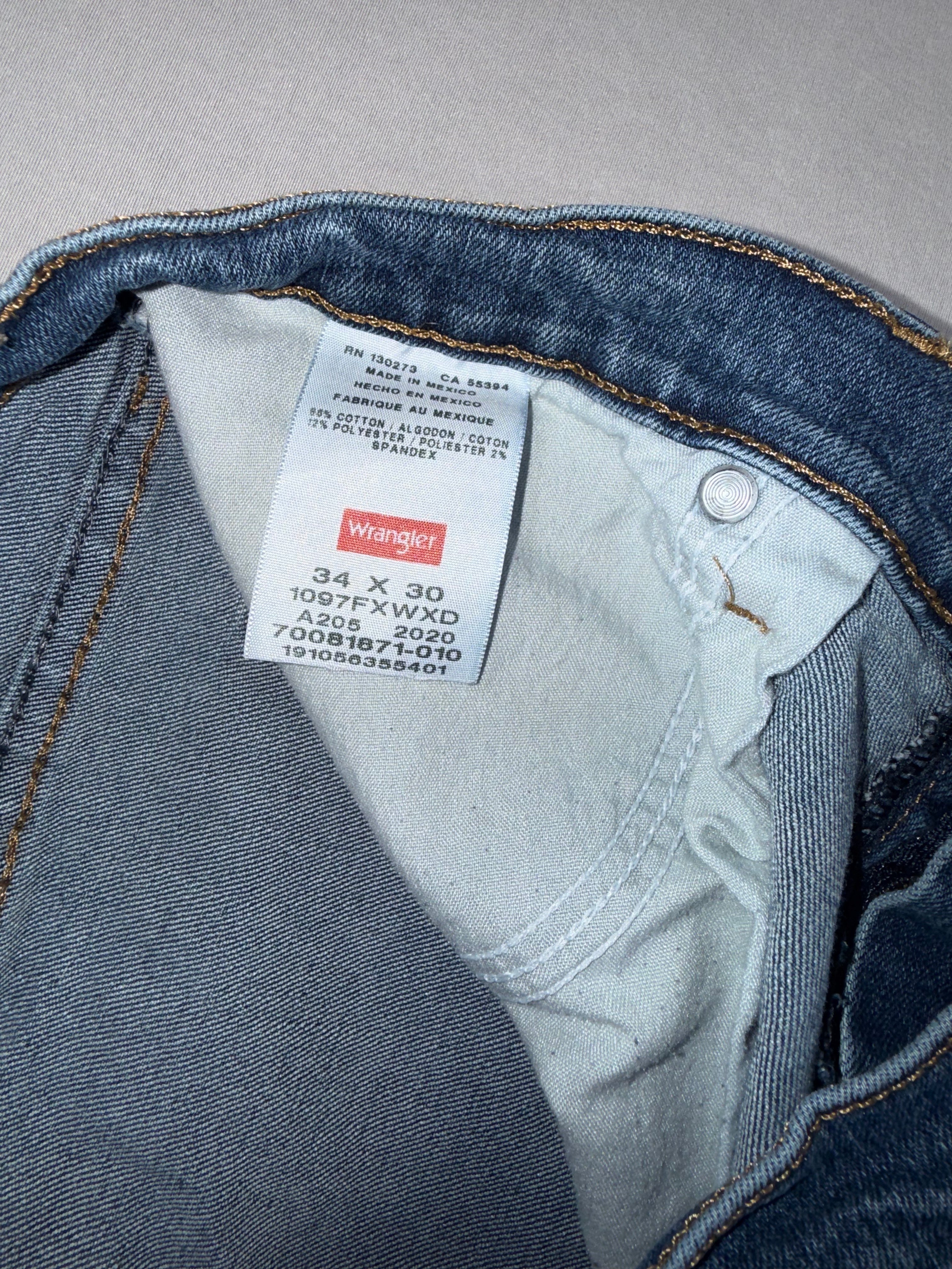 Wrangler Men's Jeans 34x30 Blue Denim Classic Fit Straight Leg