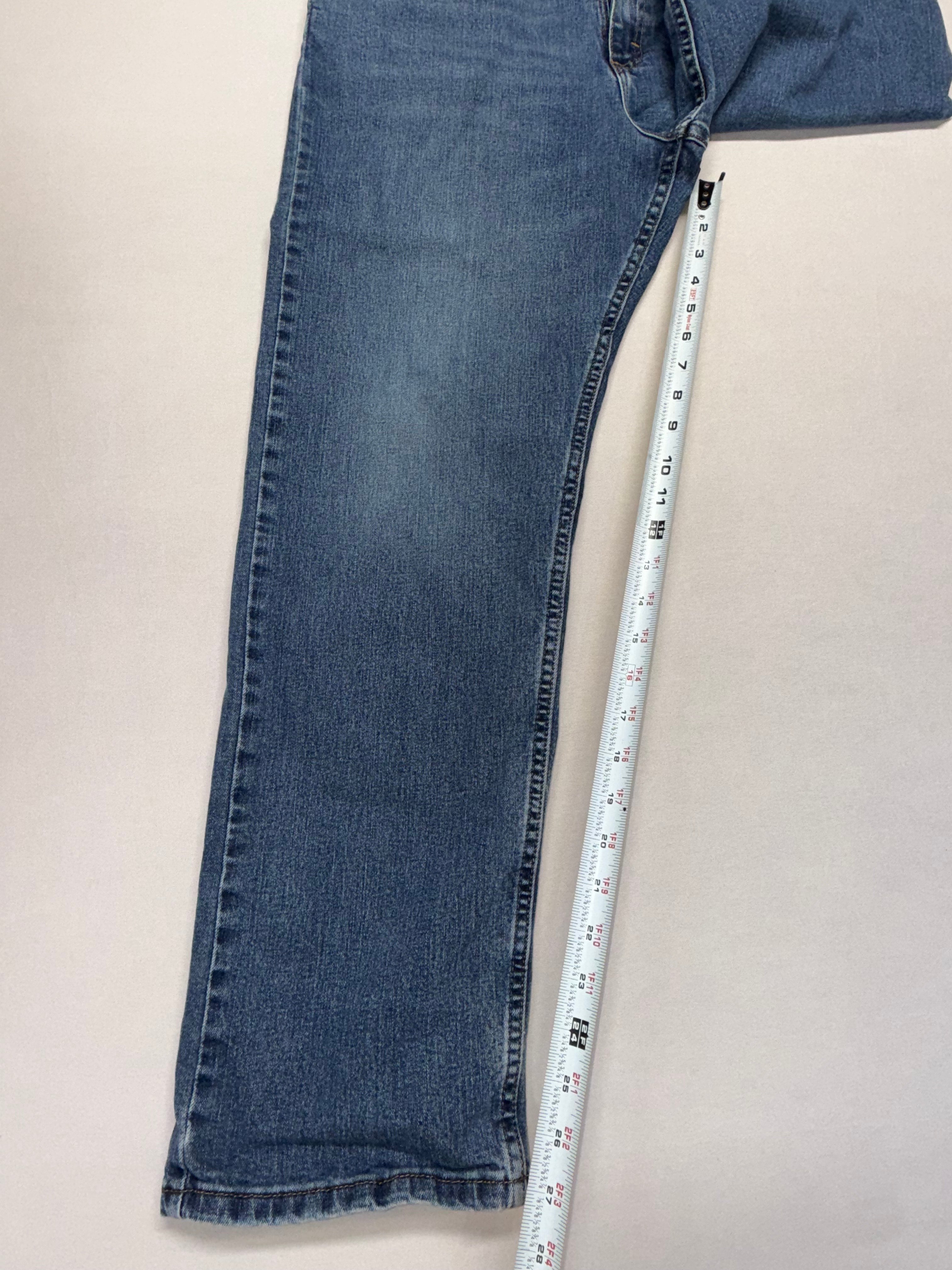 Wrangler Men's Jeans 34x30 Blue Denim Classic Fit Straight Leg