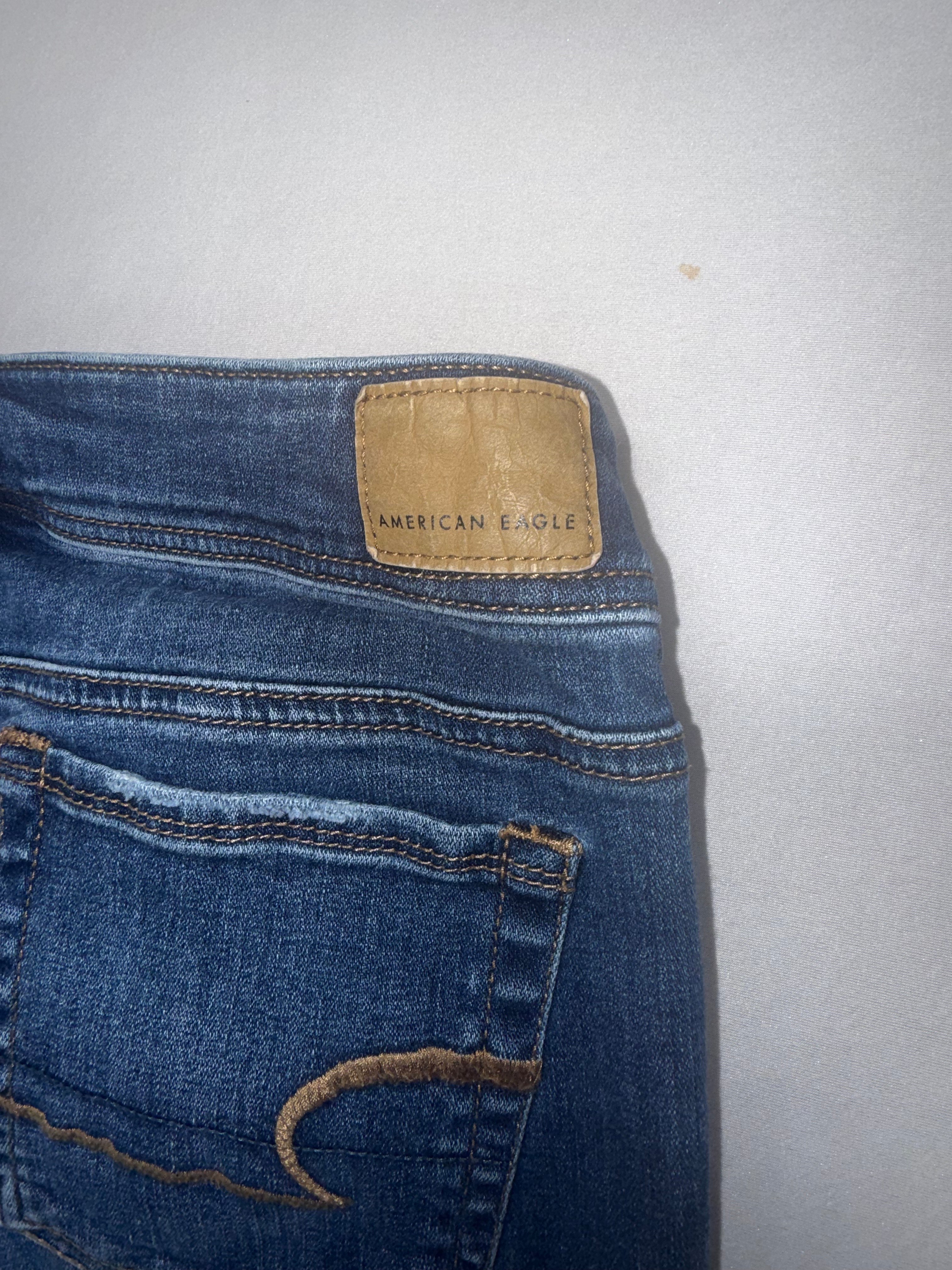 American Eagle Women's Bootcut Jeans Size 10 Long Medium Wash Stretch Denim