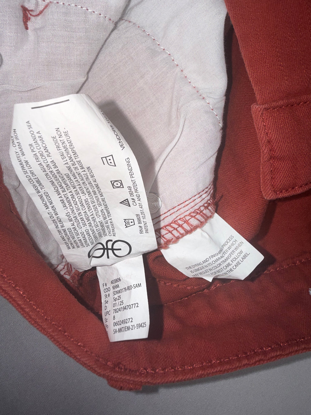 Nine West Gramercy Crop Red jeans - Women's Size 8 - Mid Rise Slim Fit