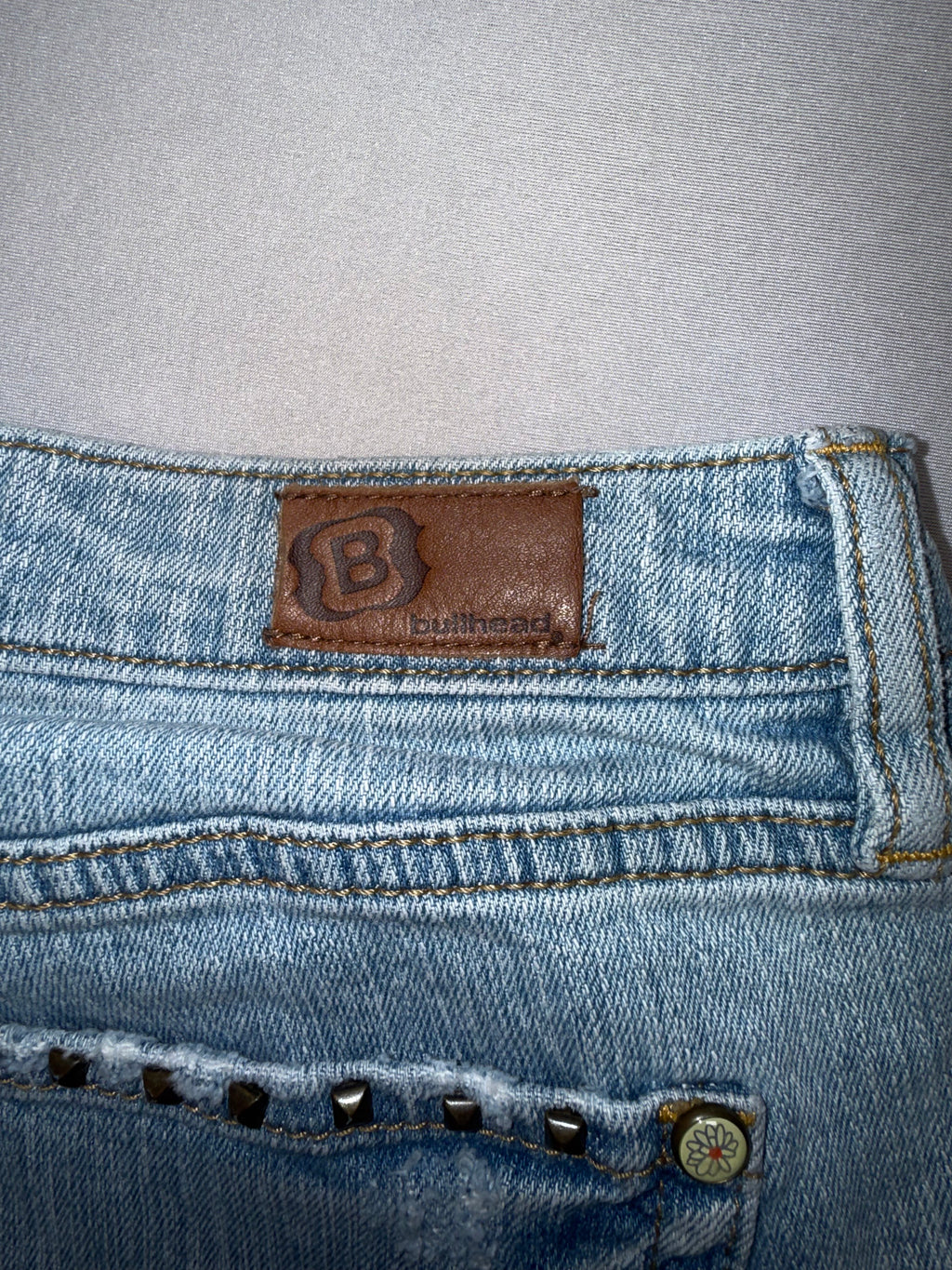 Women's Light Wash Distressed Denim Shorts - Stud Pocket Detail - Size 11
