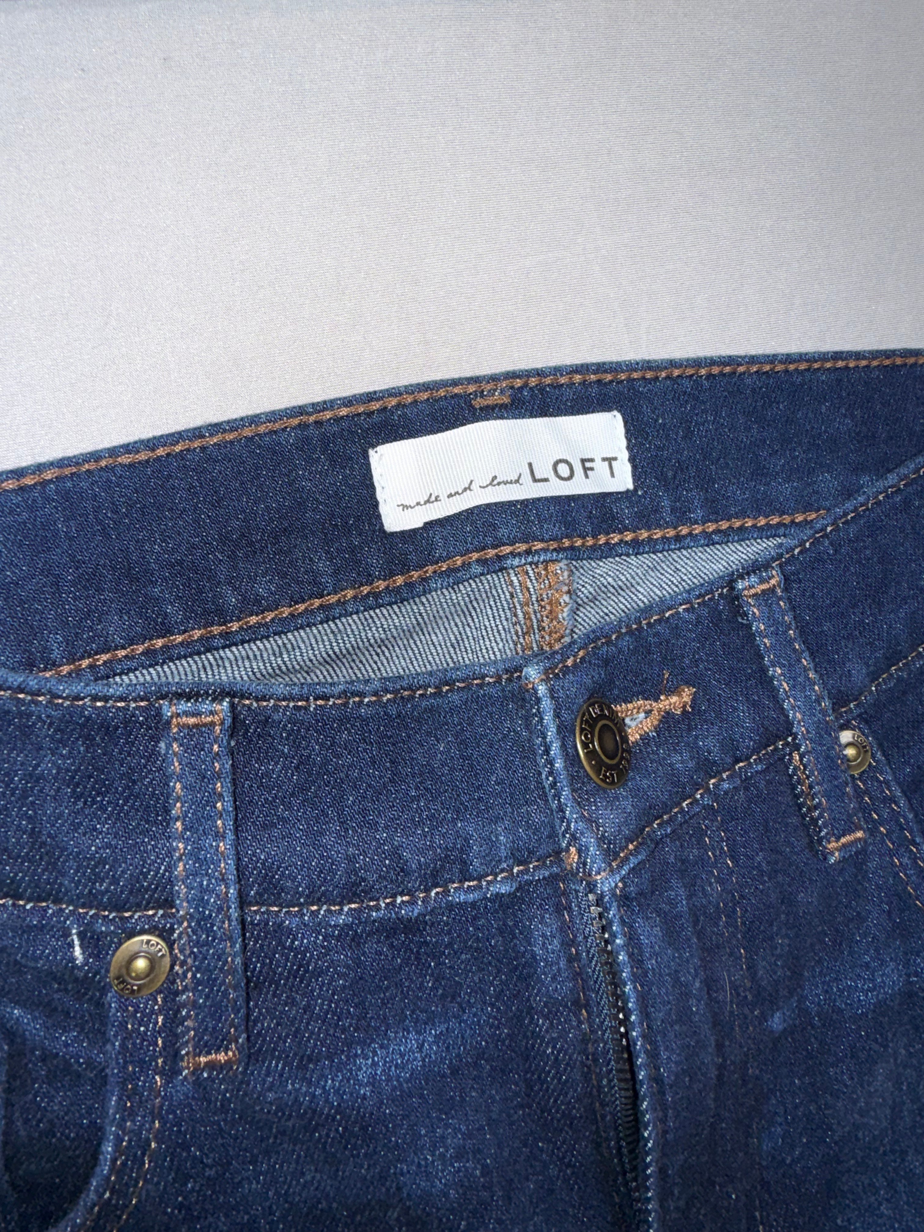 LOFT Ann Tayor Women Jeans Size 26 Blue Skinny Straight Denim Mid Rise Stretch