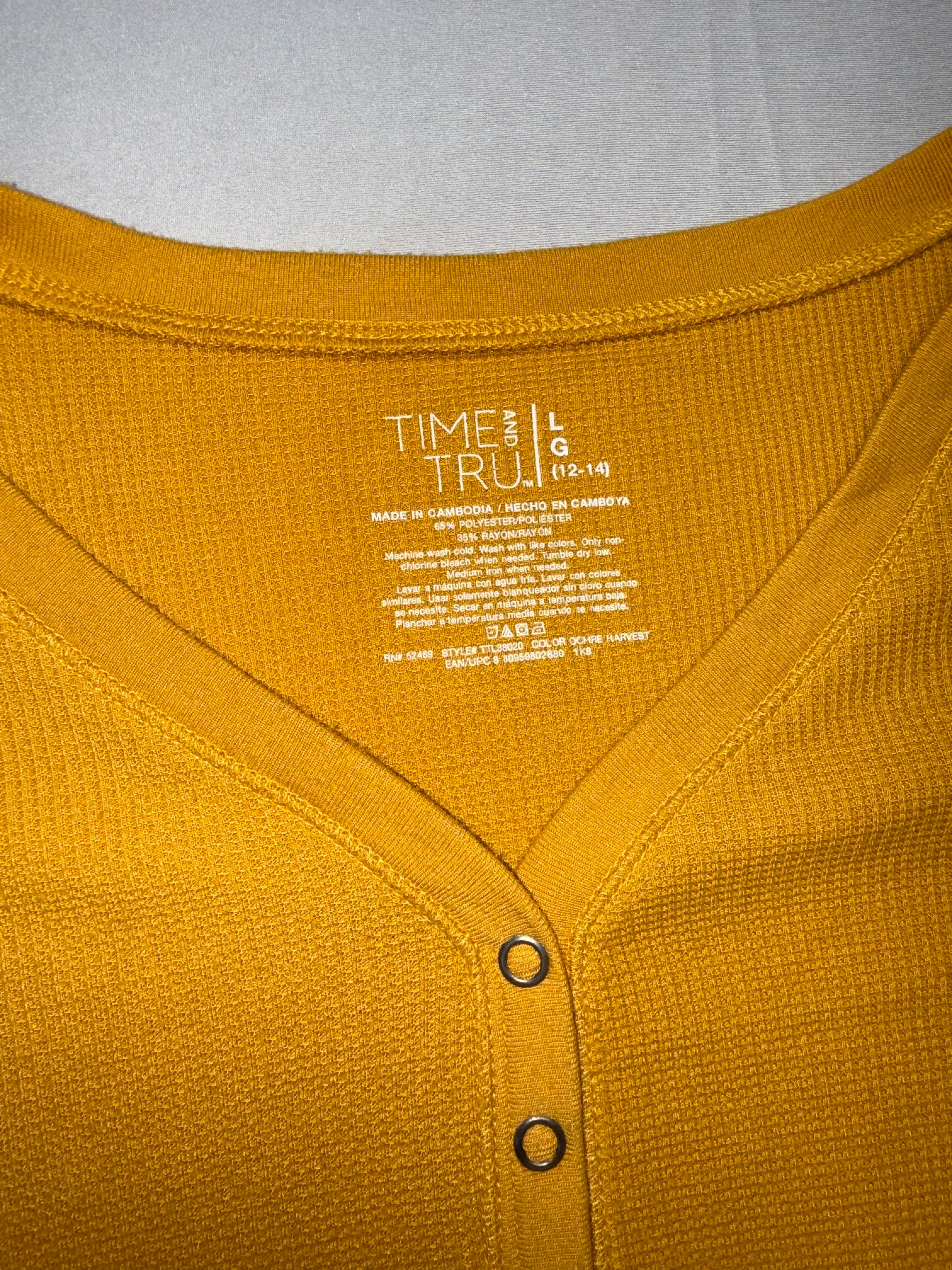 Time and Tru Mustard Yellow Ribbed Henley Top Women's Large Long Sleeve Casual Shirt